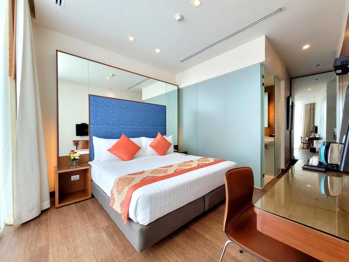 Hotel On 8 Sukhumvit Nana Bangkok By Compass Hospitality Zewnętrze zdjęcie