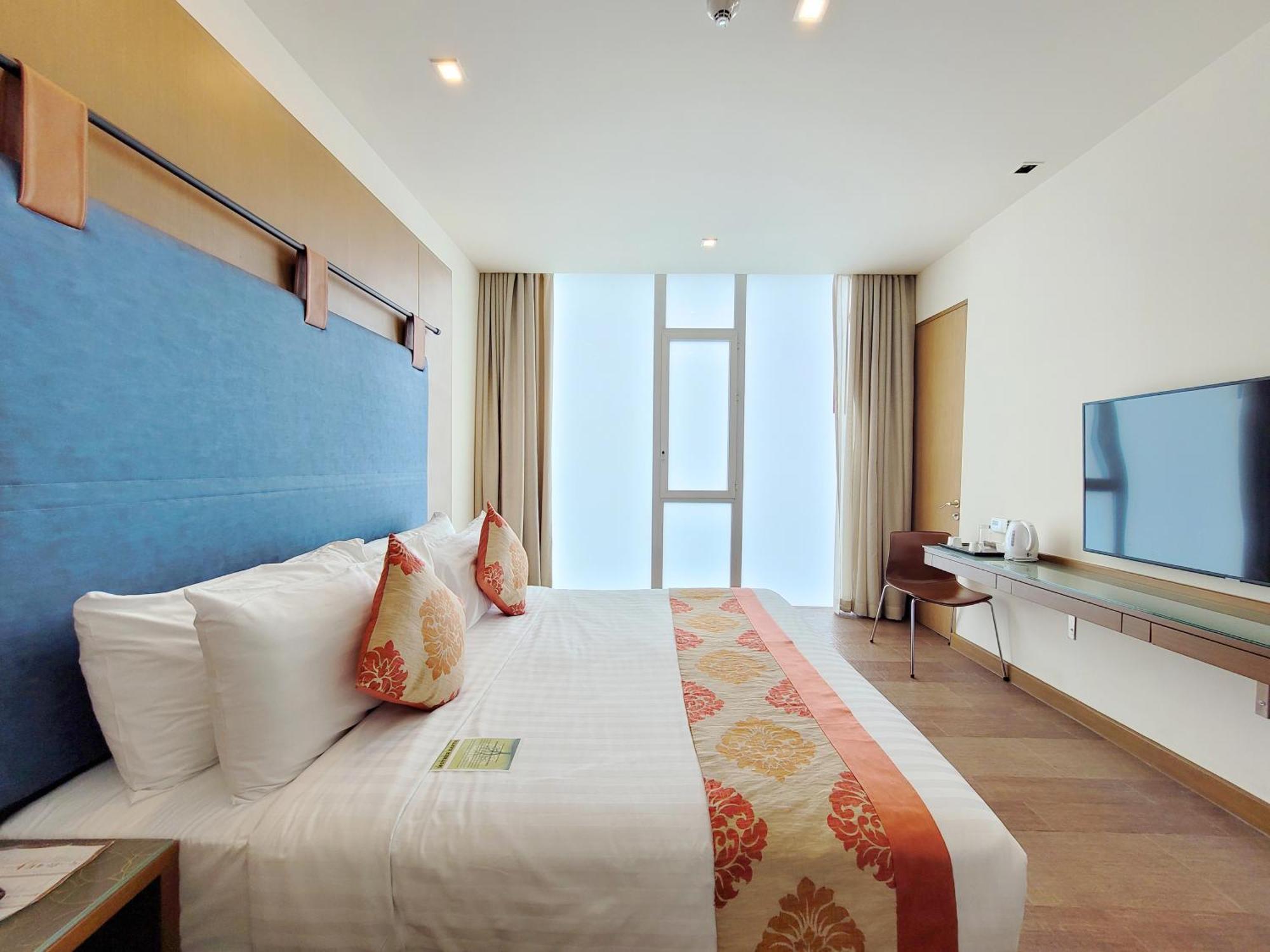 Hotel On 8 Sukhumvit Nana Bangkok By Compass Hospitality Zewnętrze zdjęcie