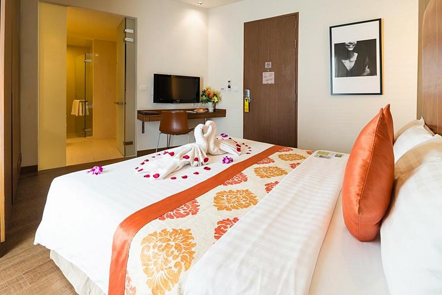 Hotel On 8 Sukhumvit Nana Bangkok By Compass Hospitality Zewnętrze zdjęcie